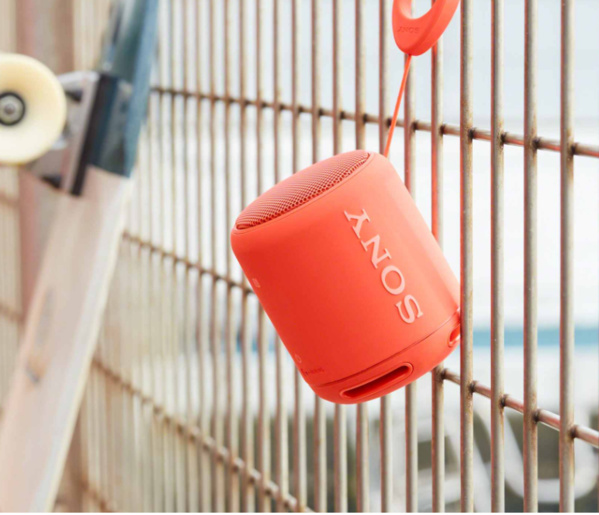 Plage, bateau, montagne, soirées, jogging: Sony présente ses nouveaux produits Plage, bateau, montagne, soirées, jogging: Sony présente ses nouveaux produits