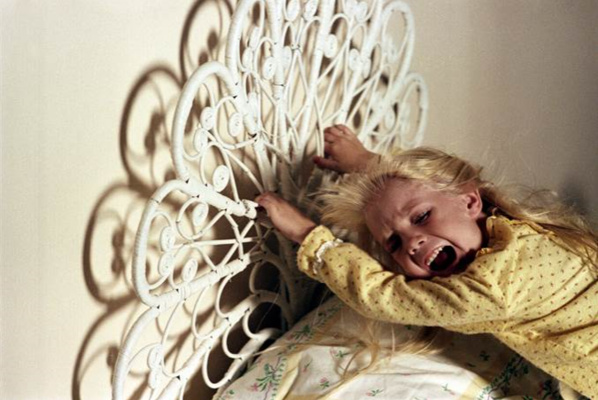 Poltergeist © 1987 WARNER BROS ENTERTAINMENT INC. ALL RIGHTS RESERVED.