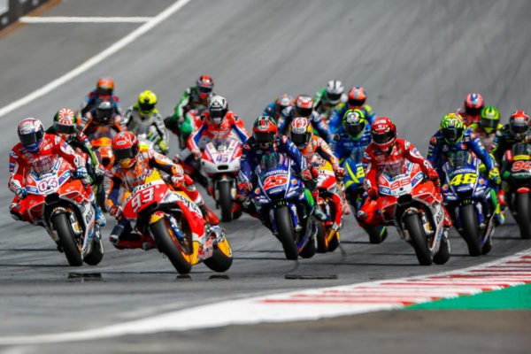 Canal+ s'offre les droits de retransmissions des championnats de MotoGP, Moto 2 et Moto 3 Canal+ s'offre les droits de retransmissions des championnats de MotoGP, Moto 2 et Moto 3