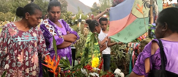 Nouvelle-Calédonie, Sida, métissage…: Au programme de Dieu m’est témoin en décembre sur La 1ère Nouvelle-Calédonie, Sida, métissage…: Au programme de Dieu m’est témoin en décembre sur La 1ère