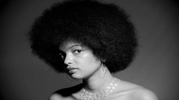 "Cheveux Chéris" le nouveau rendez-vous coiffure de Mayotte la 1ère "Cheveux Chéris" le nouveau rendez-vous coiffure de Mayotte la 1ère