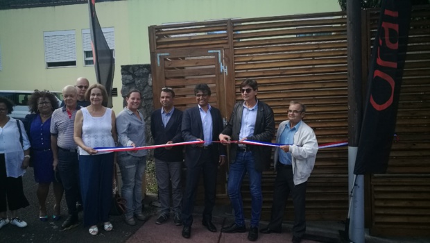 Orange améliore les débits internet de 585 foyers et entreprises du quartier Bras Long à l'Entre-Deux Orange améliore les débits internet de 585 foyers et entreprises du quartier Bras Long à l'Entre-Deux