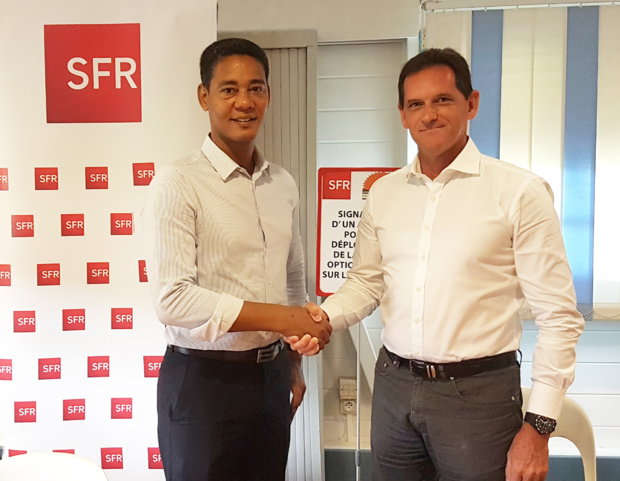 Martinique: Accord sur le déploiement de la Fibre Optique (FTTH) entre la mairie du Saint Esprit et SFR Caraïbe Martinique: Accord sur le déploiement de la Fibre Optique (FTTH) entre la mairie du Saint Esprit et SFR Caraïbe