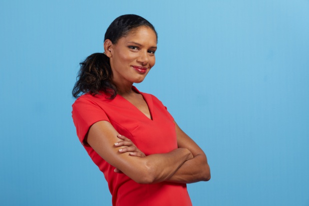 Présentation : Laurence THEATIN Présentation : Laurence THEATIN