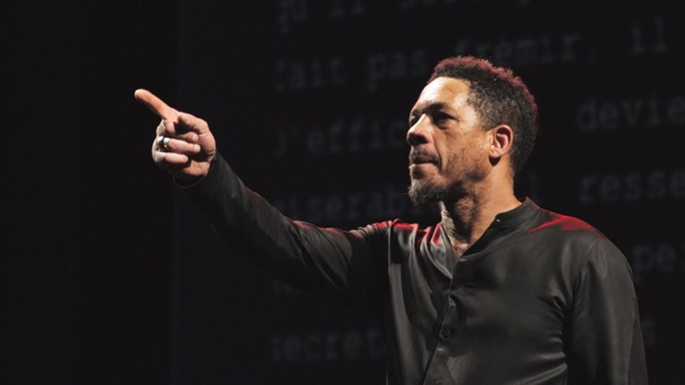 © tonycomiti © tonycomiti