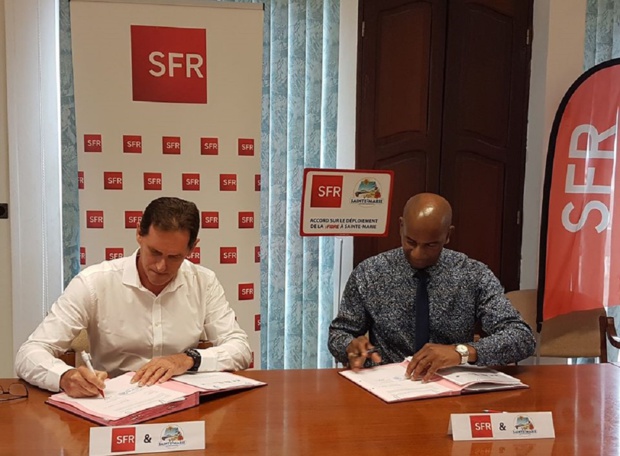 Martinique: La mairie de Sainte-Marie et SFR signent un accord sur le déploiement de la Fibre Optique Martinique: La mairie de Sainte-Marie et SFR signent un accord sur le déploiement de la Fibre Optique