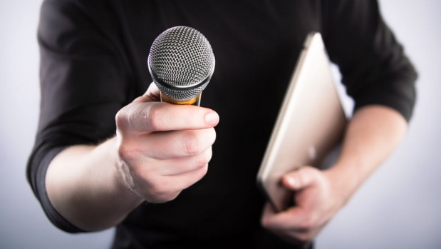 La Secrétaire Générale du Conseil de l'Europe appelle les gouvernements à protéger le rôle essentiel des journalistes dans les démocraties, en particulier en temps de crise La Secrétaire Générale du Conseil de l'Europe appelle les gouvernements à protéger le rôle essentiel des journalistes dans les démocraties, en particulier en temps de crise