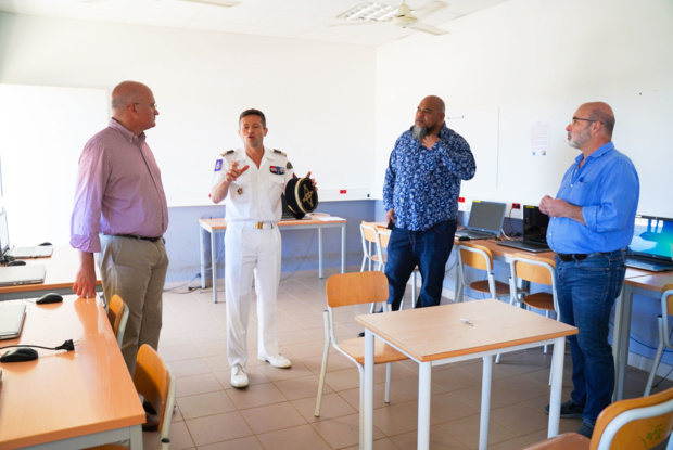 L’OPT-NC célèbre ses premiers clients raccordés à la fibre optique sur la commune de KOUMAC L’OPT-NC célèbre ses premiers clients raccordés à la fibre optique sur la commune de KOUMAC