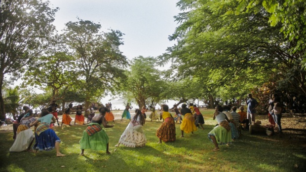 ASOU CHIMEN DKB (DANMYÉ-KALENNDA-BÈLÈ): Hommage à l'Association AM4, au monde du DKB et à ses valeurs, le 29 septembre sur Martinique La 1ère ASOU CHIMEN DKB (DANMYÉ-KALENNDA-BÈLÈ): Hommage à l'Association AM4, au monde du DKB et à ses valeurs, le 29 septembre sur Martinique La 1ère