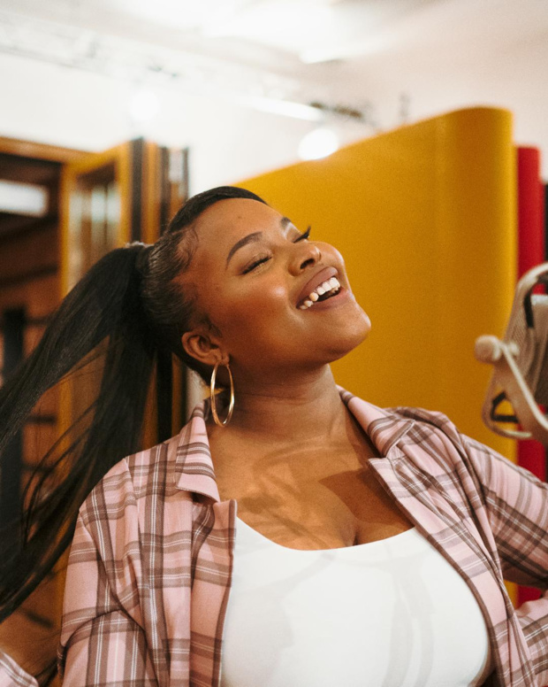 La chanteuse STACY au SOUL TRAIN AWARDS 2020 La chanteuse STACY au SOUL TRAIN AWARDS 2020