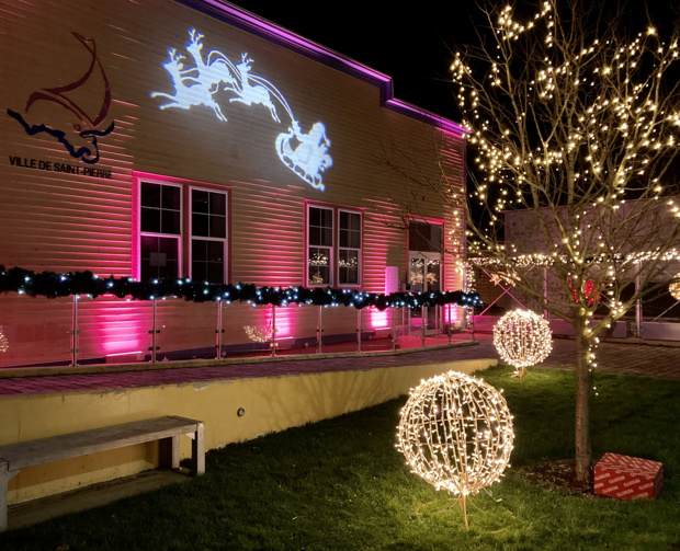 Place à la magie de Noël avec "Il était une fois Noël" avec Anne-Laure Martinot et Shana Dodeman dés demain sur Saint-Pierre-et-Miquelon La 1ère Place à la magie de Noël avec "Il était une fois Noël" avec Anne-Laure Martinot et Shana Dodeman dés demain sur Saint-Pierre-et-Miquelon La 1ère