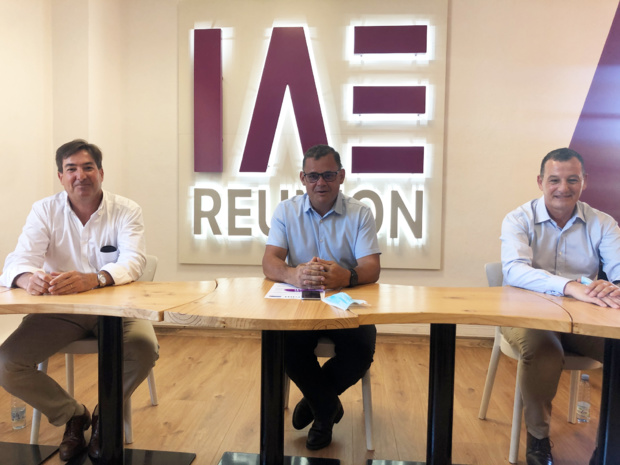 Conférence de presse : de gauche à droite, Amaury de Lavigne, Pascal Picard, Pascal Chavignat Conférence de presse : de gauche à droite, Amaury de Lavigne, Pascal Picard, Pascal Chavignat