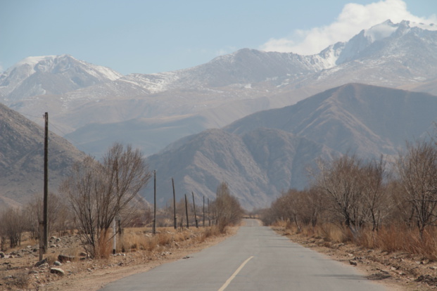 Le Kirghiszistan à l'honneur dans le film documentaire "Kirghizistan, la croisée des chemins" de Romain Arazm Le Kirghiszistan à l'honneur dans le film documentaire "Kirghizistan, la croisée des chemins" de Romain Arazm