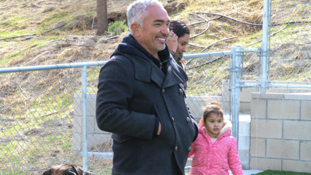 Cesar Millan de retour sur national Geographic Wild dés le 8 octobre avec sa nouvelle série "Cesar Millan: Tel maître Tel chien" Cesar Millan de retour sur national Geographic Wild dés le 8 octobre avec sa nouvelle série "Cesar Millan: Tel maître Tel chien"