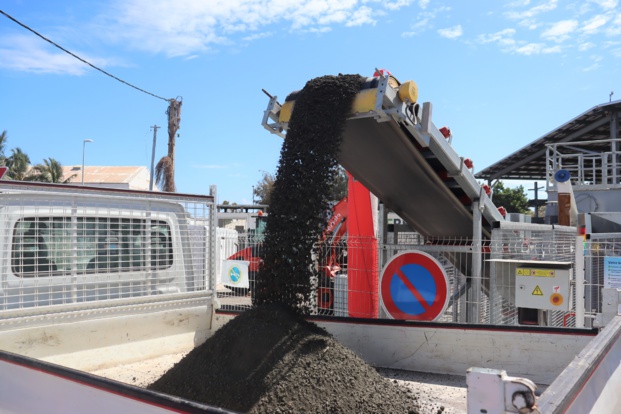 Innovation : Un distributeur de béton et de mortier en libre-service chez Ravate Pro sur le site du Port Innovation : Un distributeur de béton et de mortier en libre-service chez Ravate Pro sur le site du Port