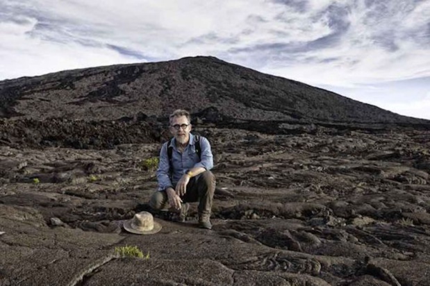 "Quand nos volcans se déchaînent": Jamy Gourmaud en mission à l'île de La Réunion le 6 octobre sur France 3
