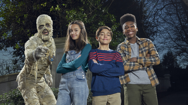 Une nouvelle adaptation plus comique et contemporaine du tout premier Disney Channel Original Movie "Le Secret de la Momie", le 29 octobre sur Disney Channel Une nouvelle adaptation plus comique et contemporaine du tout premier Disney Channel Original Movie "Le Secret de la Momie", le 29 octobre sur Disney Channel