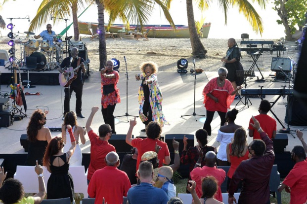 Jacob Desvarieux à l'honneur le 11 novembre dans "Tous en Martinique" sur Martinique la 1ère Jacob Desvarieux à l'honneur le 11 novembre dans "Tous en Martinique" sur Martinique la 1ère
