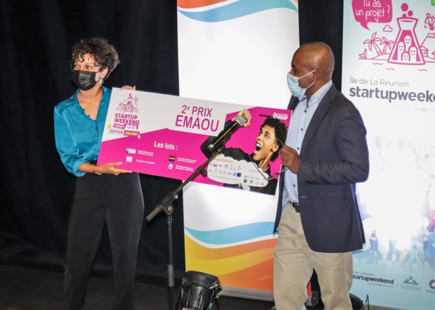 Julie Cochard 2 eme Prix avec Mihidoiri Ali Elu à la Marie du Port Julie Cochard 2 eme Prix avec Mihidoiri Ali Elu à la Marie du Port