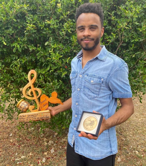 © Facebook d'Arnaud Dolmen © Facebook d'Arnaud Dolmen