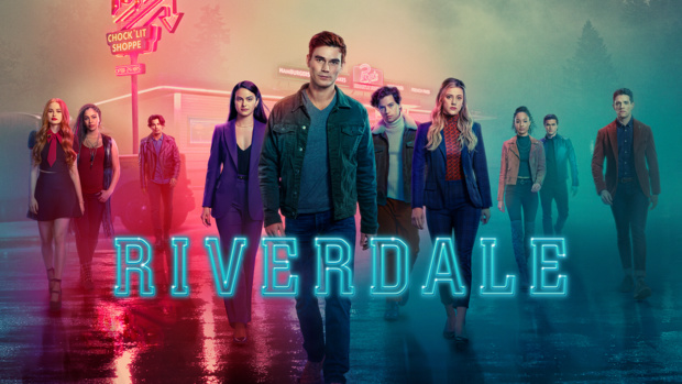 © 2019 WARNER BROS. TELEVISION © 2019 WARNER BROS. TELEVISION