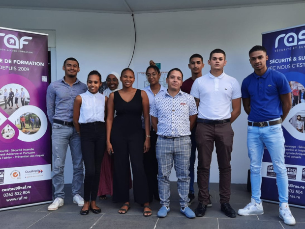 Photo d’illustration : Groupe ayant participé à la première session de formation Photo d’illustration : Groupe ayant participé à la première session de formation