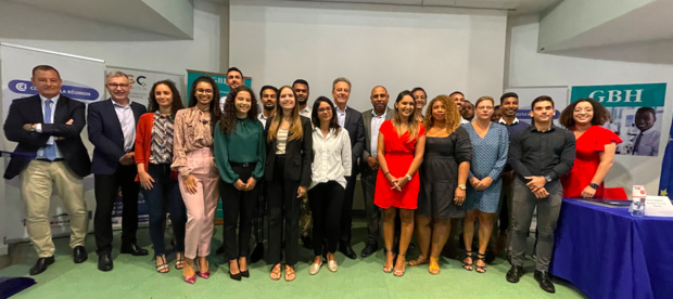La CCI Réunion et GBH renouvellent leur partenariat de plus de 10 ans pour la formation et l’emploi de jeunes réunionnais La CCI Réunion et GBH renouvellent leur partenariat de plus de 10 ans pour la formation et l’emploi de jeunes réunionnais