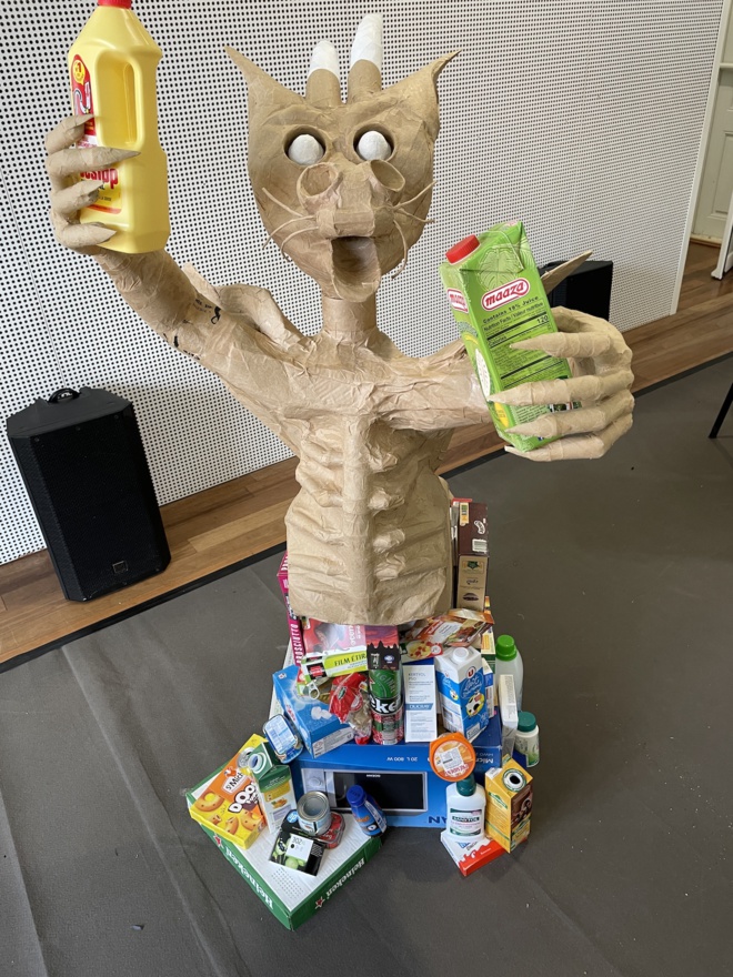 La Réunion : Une exposition intégralement en papier recyclé au Chateau Morange La Réunion : Une exposition intégralement en papier recyclé au Chateau Morange