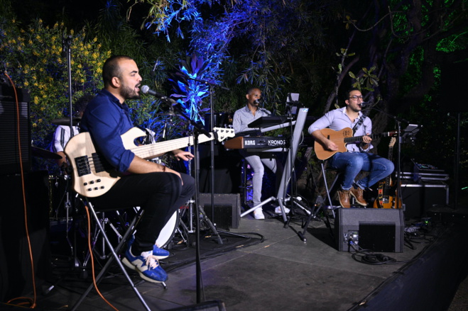 Coup d'envoi du premier Salon de l'Éclairage de DEM et Ravatelec à Saint-Gilles ! Coup d'envoi du premier Salon de l'Éclairage de DEM et Ravatelec à Saint-Gilles !