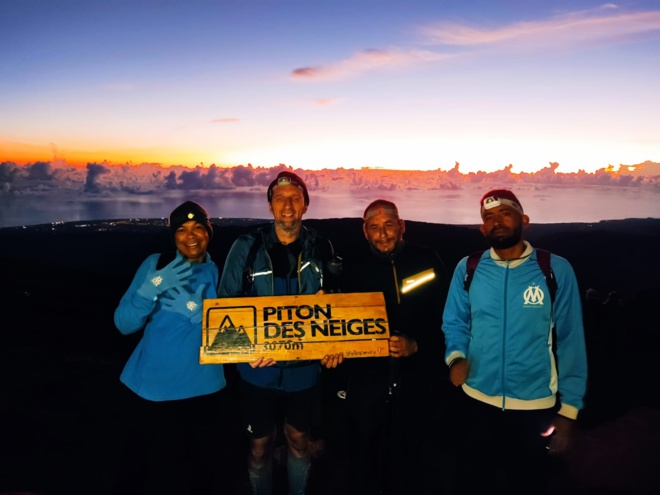 Réinsertion sociale à travers le sport : Les probationnaires du SPIP de La Réunion bravent le Piton des Neiges ! Réinsertion sociale à travers le sport : Les probationnaires du SPIP de La Réunion bravent le Piton des Neiges !