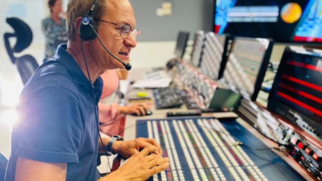 Polynésie La 1ère : Le journal de 12h en direct et pour la 1ère fois en langue des signes Polynésie La 1ère : Le journal de 12h en direct et pour la 1ère fois en langue des signes