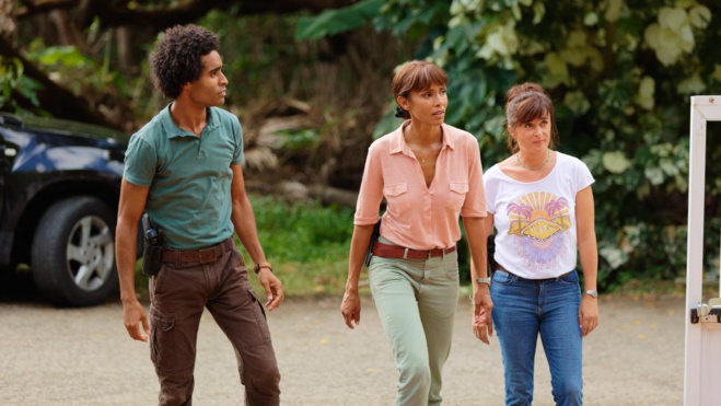 © ©Steavy Marie-Angélique - FTV - FEDERATION ENTERTAINMENT © ©Steavy Marie-Angélique - FTV - FEDERATION ENTERTAINMENT