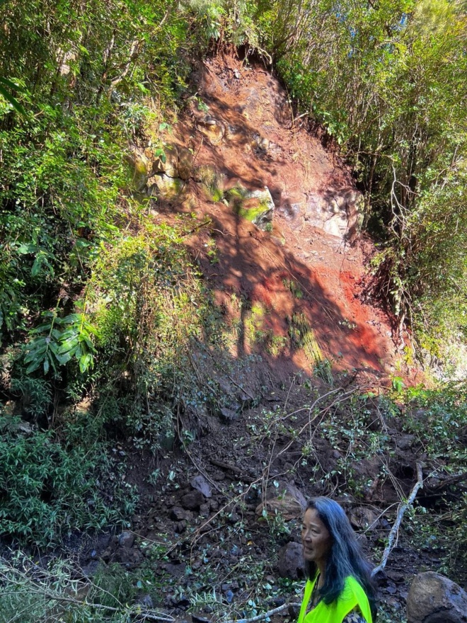 La Réunion : Brigitte Adame et David Belda appellent à l'action face aux éboulements dans les hauts de Saint-Denis La Réunion : Brigitte Adame et David Belda appellent à l'action face aux éboulements dans les hauts de Saint-Denis