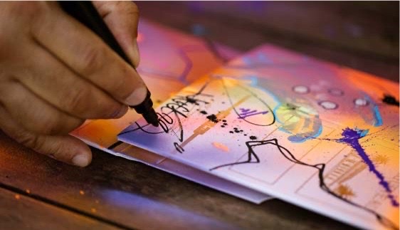Le Rhum Longueteau signe sa dernière collection "La Galerie" en collaboration avec l'artiste guadeloupéen Shuck One