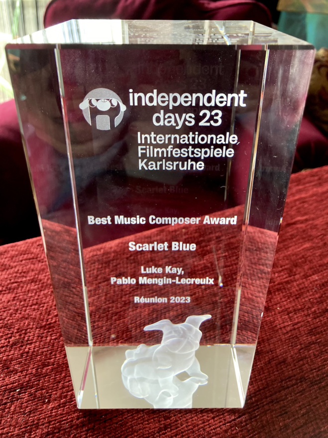 SCARLET BLUE : Le long-métrage de la réalisatrice réunionnaise Aurélia Mengin couronnée en Allemagne SCARLET BLUE : Le long-métrage de la réalisatrice réunionnaise Aurélia Mengin couronnée en Allemagne