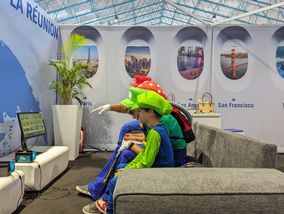 15 jeunes réunionnais en Game Jam pour la création d'un jeu vidéo 15 jeunes réunionnais en Game Jam pour la création d'un jeu vidéo