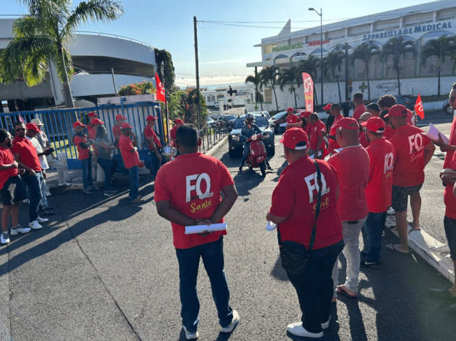 "FO Santé : Appel pour la titularisation et meilleures conditions de travail" "FO Santé : Appel pour la titularisation et meilleures conditions de travail"