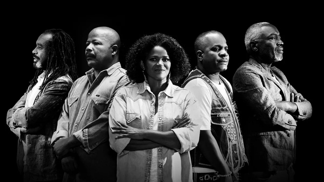 © Xavier Dollin © Xavier Dollin