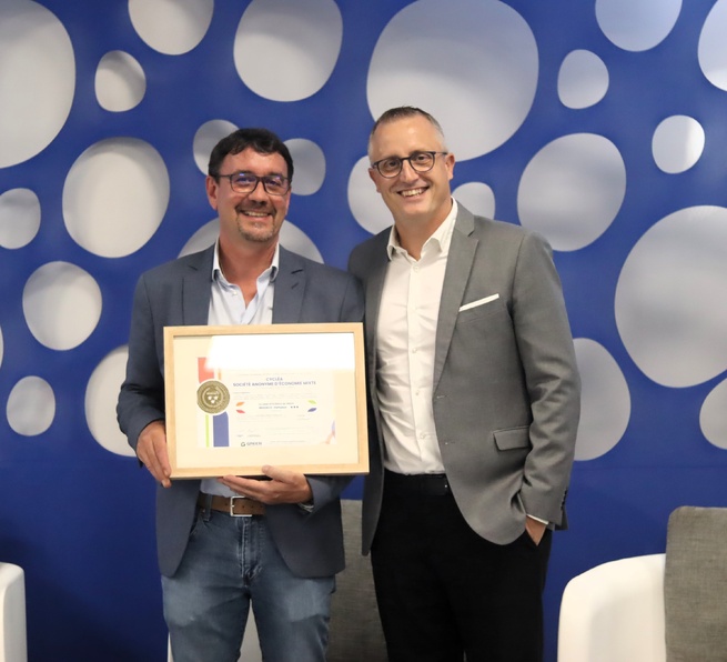 Laurent BLERIOT de CYCLÉA et Philippe-Alexandre REBBOAH de GREEN Réunion Laurent BLERIOT de CYCLÉA et Philippe-Alexandre REBBOAH de GREEN Réunion