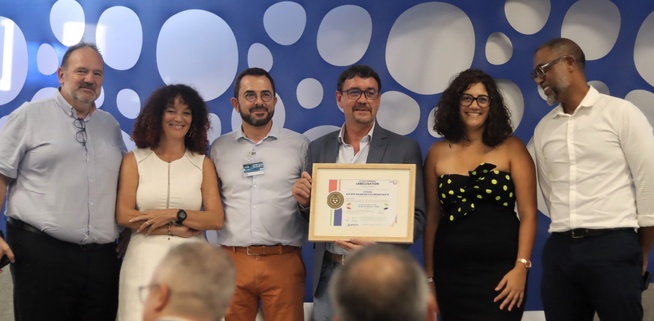 Une partie des membres de CYCLEA était présente pour célébrer ses trois étoiles Une partie des membres de CYCLEA était présente pour célébrer ses trois étoiles