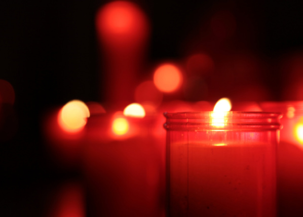 Dieu m'est témoin, Spécial Attentats de Paris, ce Dimanche sur Martinique 1ère Dieu m'est témoin, Spécial Attentats de Paris, ce Dimanche sur Martinique 1ère