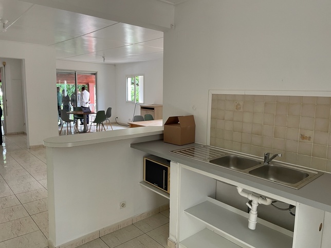 Inauguration de nouveaux logements d’urgence à Saint-Denis : Une réponse concrète aux situations d’urgence sociale Inauguration de nouveaux logements d’urgence à Saint-Denis : Une réponse concrète aux situations d’urgence sociale