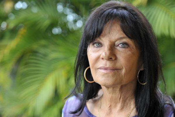 Jacqueline Farreyrol promue chevalier de la légion d'honneur Jacqueline Farreyrol promue chevalier de la légion d'honneur