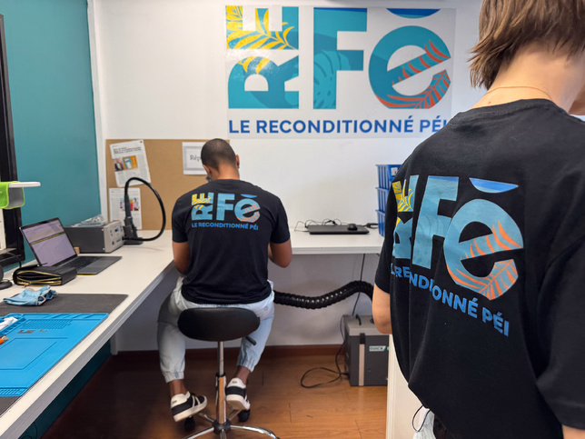 ReFé et Orange : Une alliance pour un numérique plus durable à La Réunion ReFé et Orange : Une alliance pour un numérique plus durable à La Réunion