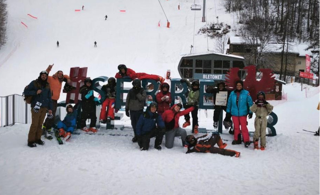 Un séjour inoubliable : Les jeunes du DITEP Antoine Lucas à la découverte de la neige et de Paris Un séjour inoubliable : Les jeunes du DITEP Antoine Lucas à la découverte de la neige et de Paris
