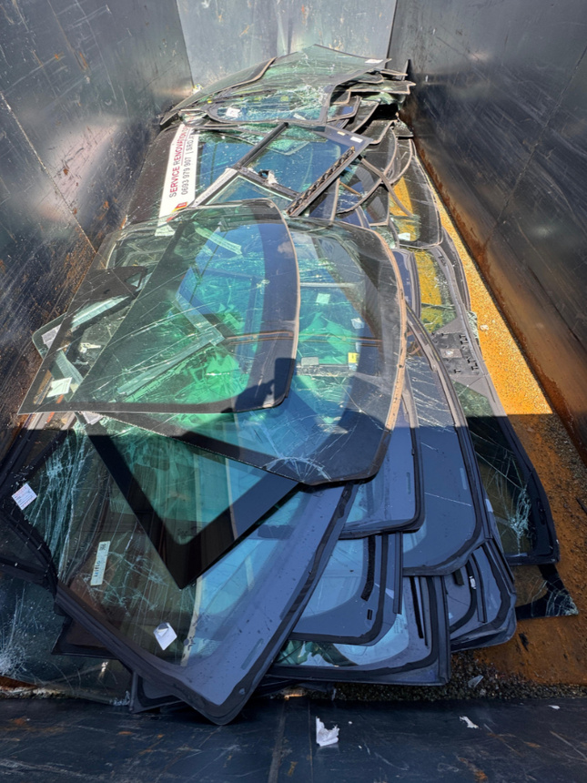 Valorisation des déchets : France Pare-Brise à La Réunion généralise la démarche à ses 8 centres Valorisation des déchets : France Pare-Brise à La Réunion généralise la démarche à ses 8 centres