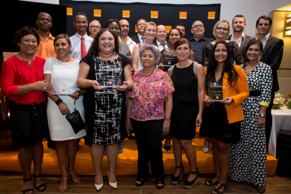 Orange Réunion récompense l’excellence et l’engagement de ses salariés Orange Réunion récompense l’excellence et l’engagement de ses salariés