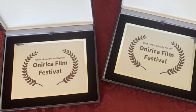 Scarlet Blue triomphe en Italie et remporte le Grand Prix du Jury et le Prix de la Meilleure Photographie à l’Onirica Film Festival