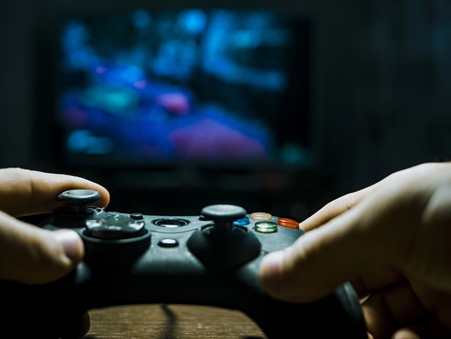 Les compétences requises pour devenir concepteur de jeux vidéo dans les DROM