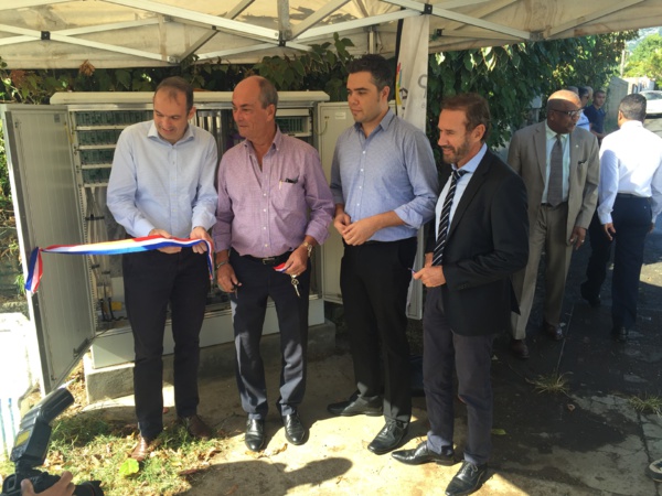 L’État, la Région, la Ville de Sainte-Marie et ZEOP signent une convention de programmation et de suivi des déploiements de la fibre optique pour la commune de Sainte-Marie L’État, la Région, la Ville de Sainte-Marie et ZEOP signent une convention de programmation et de suivi des déploiements de la fibre optique pour la commune de Sainte-Marie